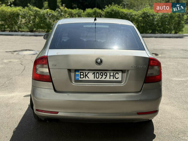 Бежевий Шкода Октавія, об'ємом двигуна 1.9 л та пробігом 278 тис. км за 6600 $, фото 20 на Automoto.ua