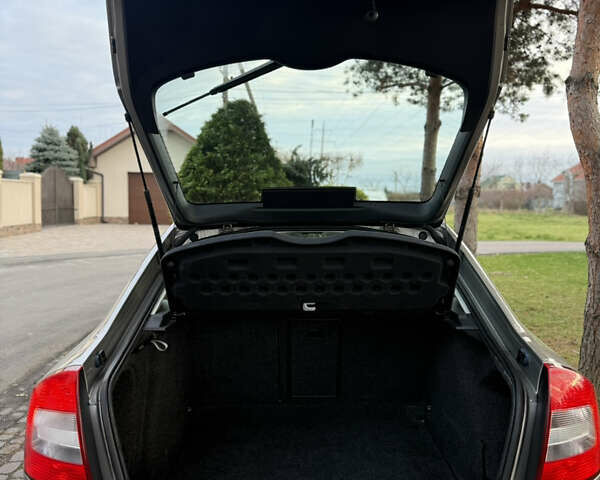 Бежевый Шкода Октавия, объемом двигателя 1.2 л и пробегом 255 тыс. км за 6700 $, фото 4 на Automoto.ua