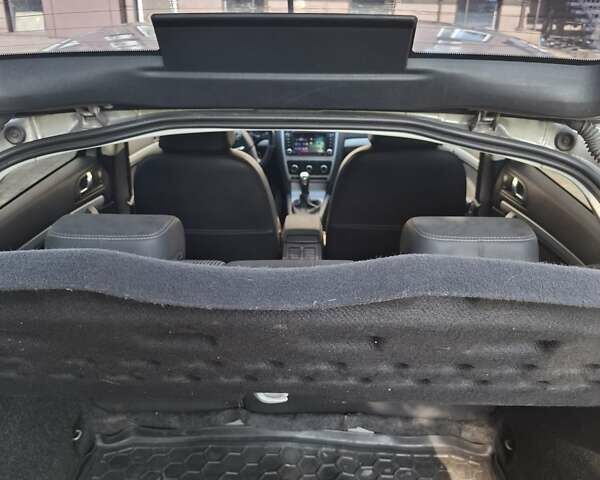 Бежевый Шкода Октавия, объемом двигателя 1.8 л и пробегом 209 тыс. км за 6500 $, фото 3 на Automoto.ua