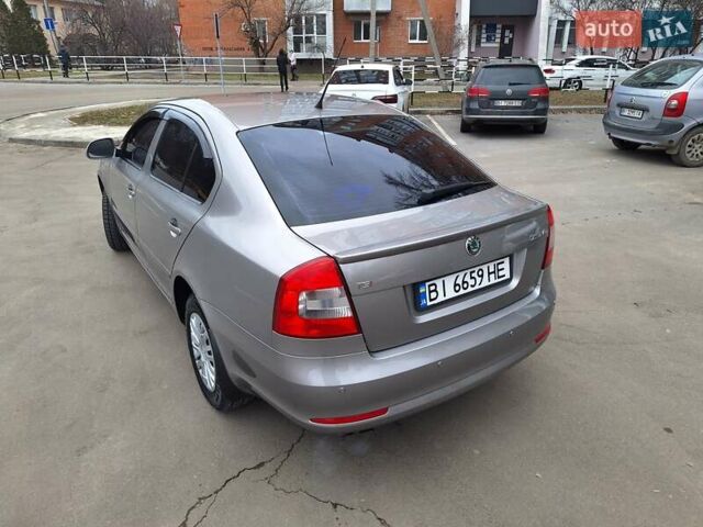 Бежевый Шкода Октавия, объемом двигателя 1.8 л и пробегом 106 тыс. км за 8450 $, фото 27 на Automoto.ua