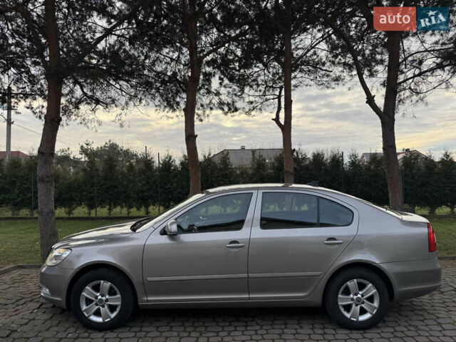 Бежевый Шкода Октавия, объемом двигателя 1.2 л и пробегом 255 тыс. км за 6700 $, фото 16 на Automoto.ua