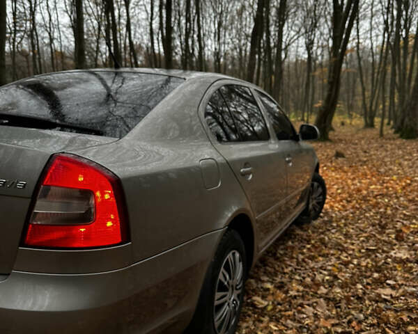 Бежевий Шкода Октавія, об'ємом двигуна 1.8 л та пробігом 302 тис. км за 6750 $, фото 7 на Automoto.ua