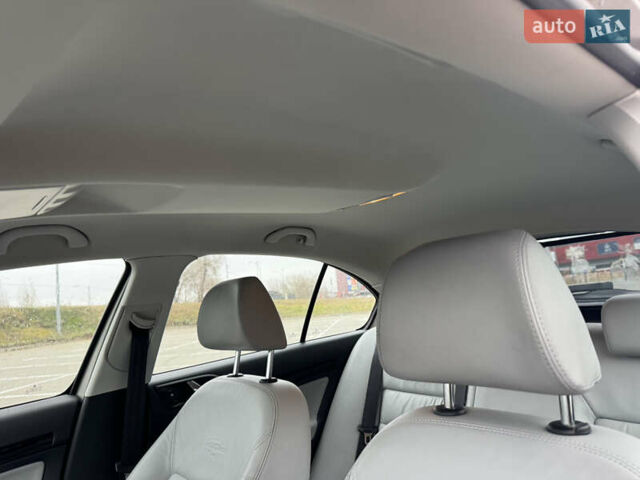 Бежевий Шкода Октавія, об'ємом двигуна 1.8 л та пробігом 231 тис. км за 8300 $, фото 26 на Automoto.ua