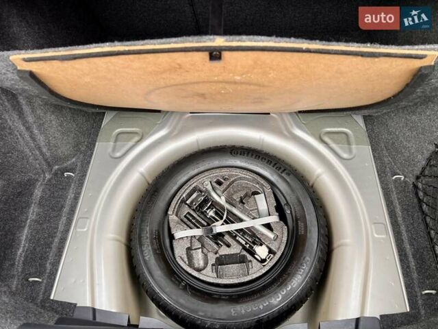 Бежевий Шкода Октавія, об'ємом двигуна 1.6 л та пробігом 59 тис. км за 10700 $, фото 52 на Automoto.ua