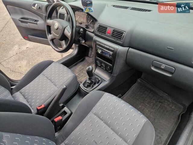 Бежевий Шкода Октавія, об'ємом двигуна 1.6 л та пробігом 188 тис. км за 6900 $, фото 17 на Automoto.ua