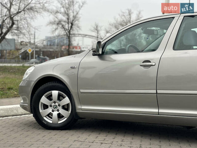 Бежевий Шкода Октавія, об'ємом двигуна 1.8 л та пробігом 231 тис. км за 9350 $, фото 12 на Automoto.ua
