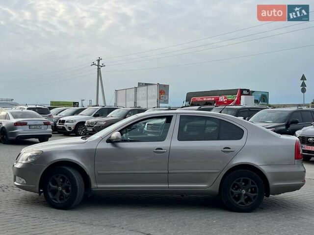 Бежевый Шкода Октавия, объемом двигателя 1.6 л и пробегом 214 тыс. км за 6790 $, фото 10 на Automoto.ua