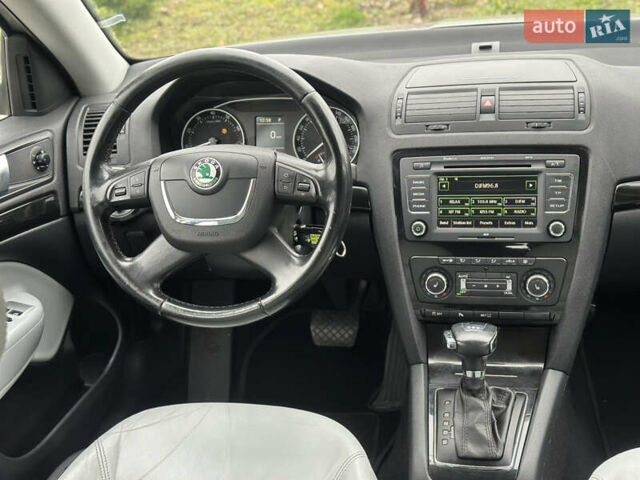 Бежевий Шкода Октавія, об'ємом двигуна 1.8 л та пробігом 231 тис. км за 9350 $, фото 21 на Automoto.ua