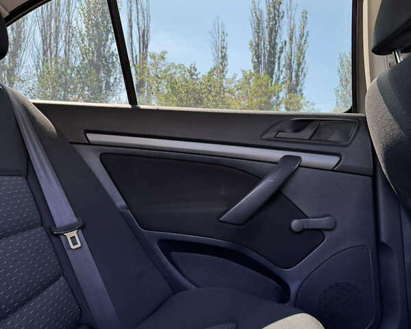 Бежевый Шкода Октавия, объемом двигателя 1.4 л и пробегом 225 тыс. км за 6700 $, фото 10 на Automoto.ua