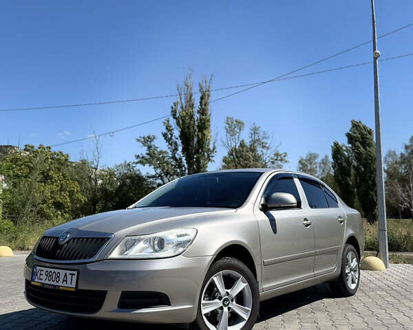 Бежевый Шкода Октавия, объемом двигателя 1.4 л и пробегом 225 тыс. км за 6700 $, фото 3 на Automoto.ua