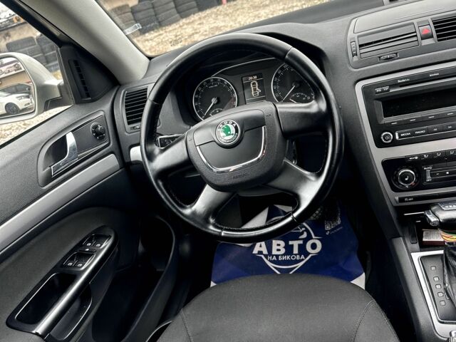 Бежевий Шкода Октавія, об'ємом двигуна 1.6 л та пробігом 255 тис. км за 7900 $, фото 7 на Automoto.ua