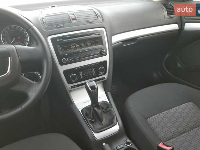 Бежевый Шкода Октавия, объемом двигателя 1.4 л и пробегом 218 тыс. км за 7199 $, фото 40 на Automoto.ua