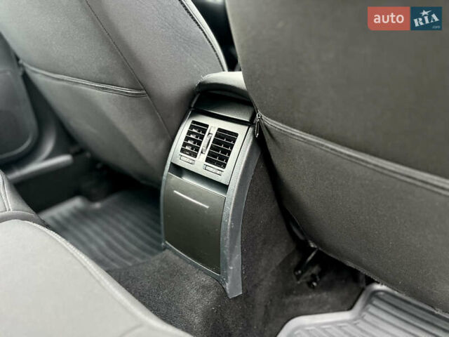 Бежевий Шкода Октавія, об'ємом двигуна 1.6 л та пробігом 226 тис. км за 8100 $, фото 44 на Automoto.ua