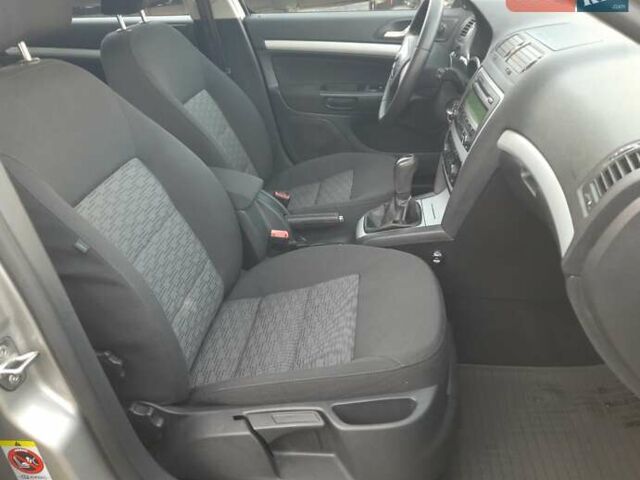 Бежевый Шкода Октавия, объемом двигателя 1.4 л и пробегом 218 тыс. км за 7199 $, фото 37 на Automoto.ua