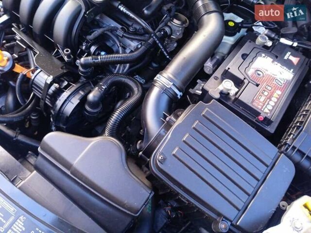 Бежевий Шкода Октавія, об'ємом двигуна 1.6 л та пробігом 232 тис. км за 8800 $, фото 33 на Automoto.ua