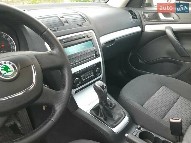 Бежевый Шкода Октавия, объемом двигателя 1.4 л и пробегом 218 тыс. км за 7199 $, фото 23 на Automoto.ua