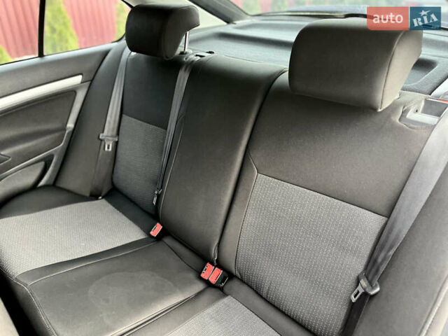 Бежевий Шкода Октавія, об'ємом двигуна 1.6 л та пробігом 226 тис. км за 8100 $, фото 43 на Automoto.ua