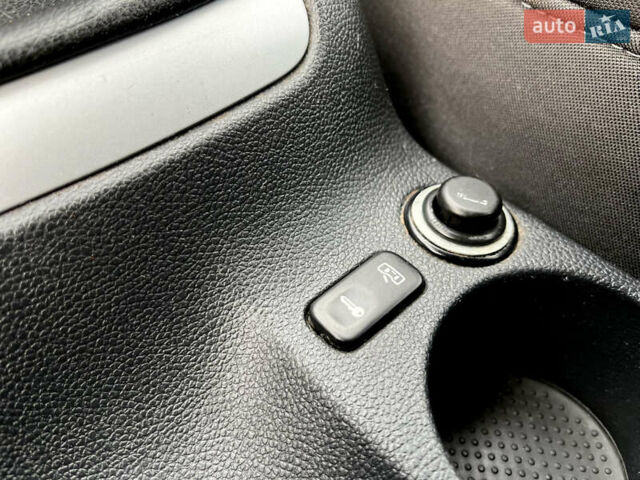 Бежевий Шкода Октавія, об'ємом двигуна 1.6 л та пробігом 226 тис. км за 8100 $, фото 37 на Automoto.ua