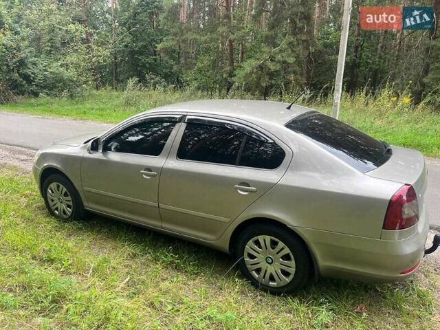 Бежевий Шкода Октавія, об'ємом двигуна 1.6 л та пробігом 204 тис. км за 8300 $, фото 34 на Automoto.ua