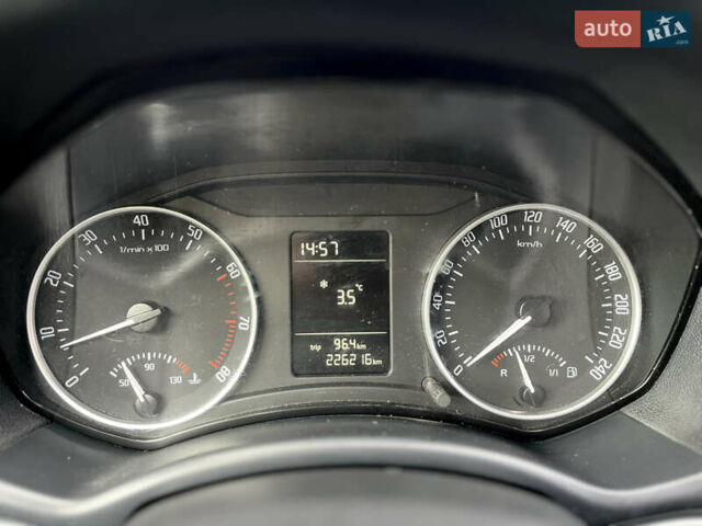 Бежевий Шкода Октавія, об'ємом двигуна 1.6 л та пробігом 226 тис. км за 8100 $, фото 30 на Automoto.ua