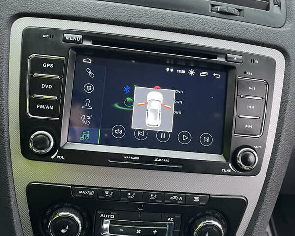 Бежевый Шкода Октавия, объемом двигателя 1.97 л и пробегом 250 тыс. км за 9500 $, фото 32 на Automoto.ua