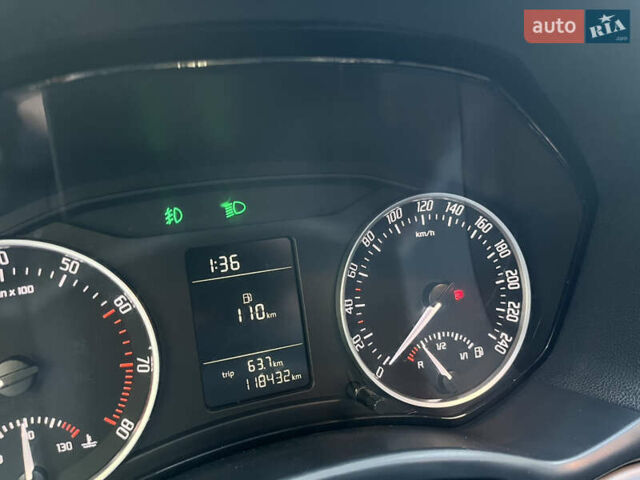 Бежевый Шкода Октавия, объемом двигателя 1.8 л и пробегом 119 тыс. км за 7300 $, фото 34 на Automoto.ua