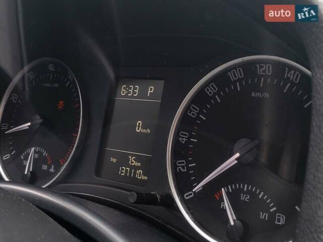 Бежевый Шкода Октавия, объемом двигателя 1.8 л и пробегом 137 тыс. км за 7599 $, фото 20 на Automoto.ua
