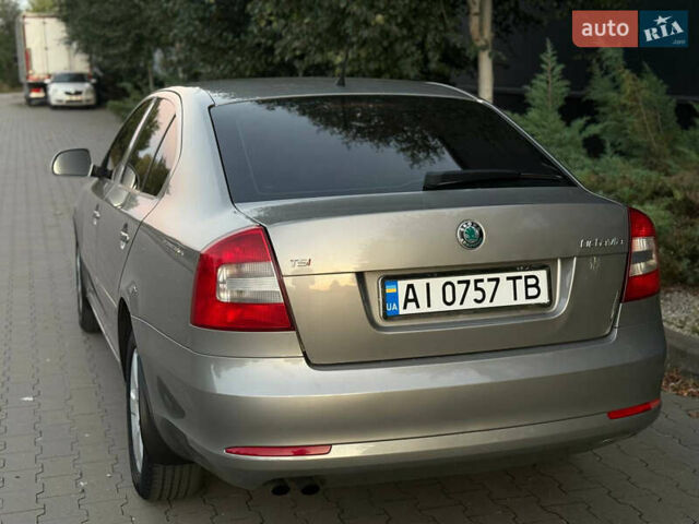 Бежевый Шкода Октавия, объемом двигателя 1.8 л и пробегом 187 тыс. км за 7500 $, фото 8 на Automoto.ua