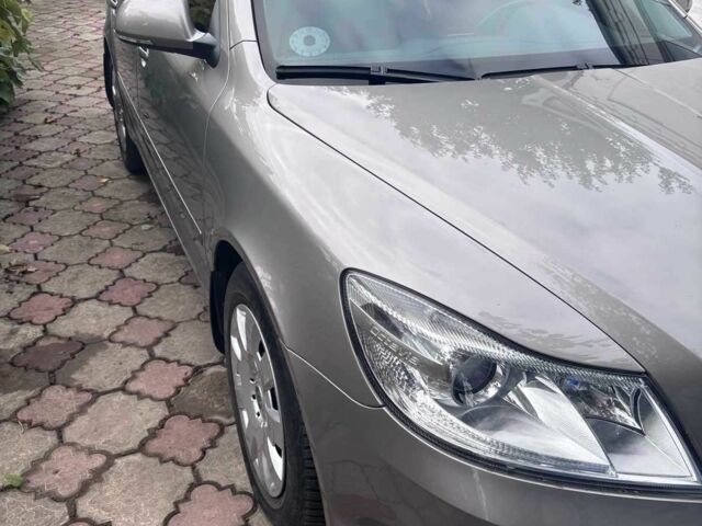 Бежевий Шкода Октавія, об'ємом двигуна 1.6 л та пробігом 184 тис. км за 8999 $, фото 15 на Automoto.ua