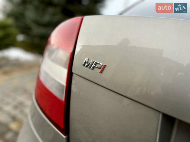 Бежевий Шкода Октавія, об'ємом двигуна 1.6 л та пробігом 226 тис. км за 8100 $, фото 16 на Automoto.ua