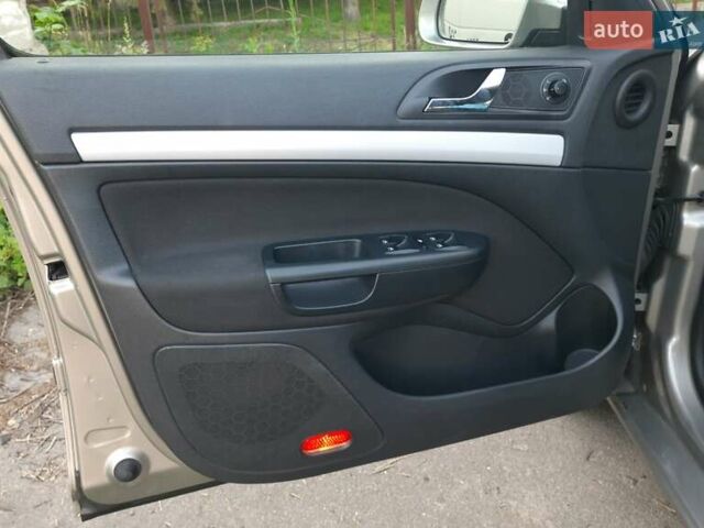 Бежевый Шкода Октавия, объемом двигателя 1.4 л и пробегом 218 тыс. км за 7199 $, фото 19 на Automoto.ua