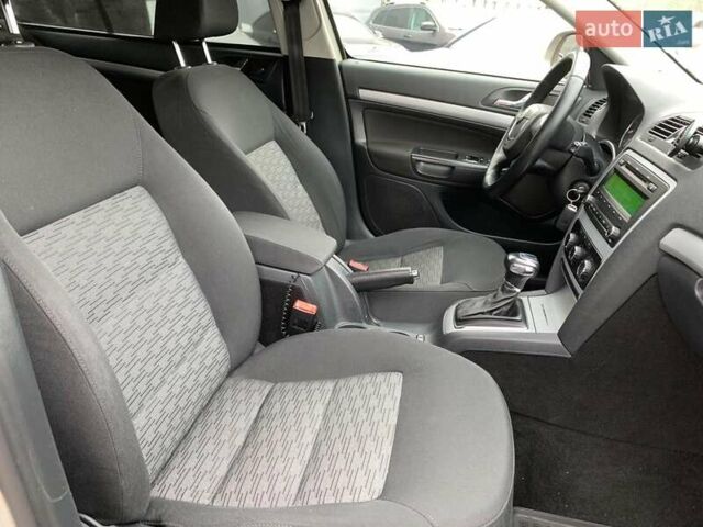 Бежевий Шкода Октавія, об'ємом двигуна 1.8 л та пробігом 217 тис. км за 8990 $, фото 23 на Automoto.ua