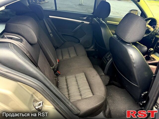 Бежевый Шкода Октавия, объемом двигателя 1.8 л и пробегом 0 тыс. км за 6700 $, фото 9 на Automoto.ua