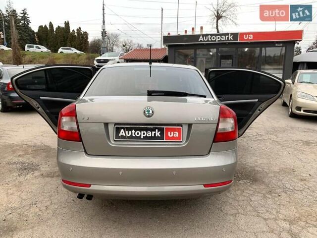 Бежевий Шкода Октавія, об'ємом двигуна 1.8 л та пробігом 217 тис. км за 8990 $, фото 12 на Automoto.ua