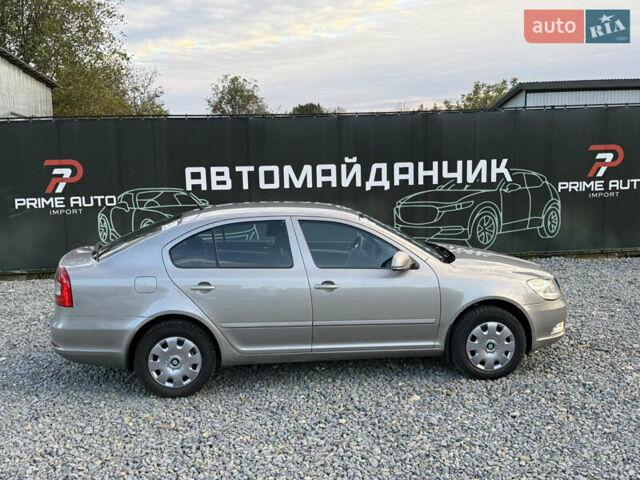 Бежевий Шкода Октавія, об'ємом двигуна 1.8 л та пробігом 245 тис. км за 6299 $, фото 13 на Automoto.ua