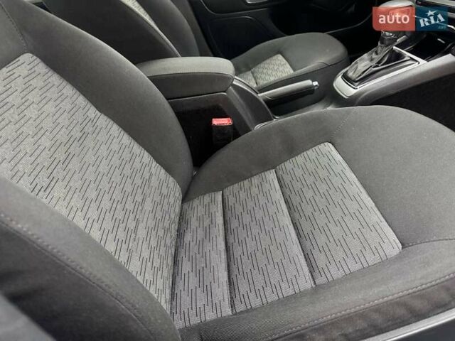 Бежевый Шкода Октавия, объемом двигателя 1.8 л и пробегом 155 тыс. км за 7920 $, фото 24 на Automoto.ua