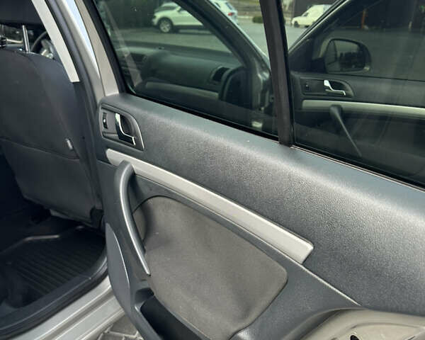 Бежевий Шкода Октавія, об'ємом двигуна 1.8 л та пробігом 176 тис. км за 9200 $, фото 7 на Automoto.ua