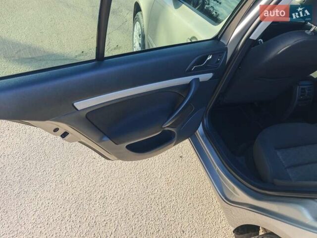 Бежевий Шкода Октавія, об'ємом двигуна 1.6 л та пробігом 200 тис. км за 8199 $, фото 12 на Automoto.ua