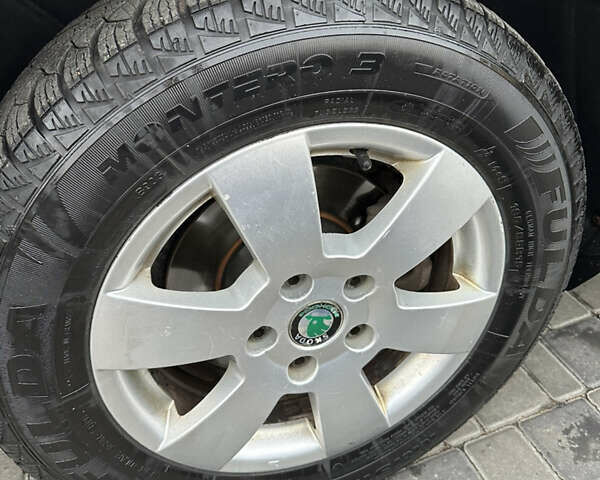 Бежевий Шкода Октавія, об'ємом двигуна 1.8 л та пробігом 176 тис. км за 9200 $, фото 27 на Automoto.ua