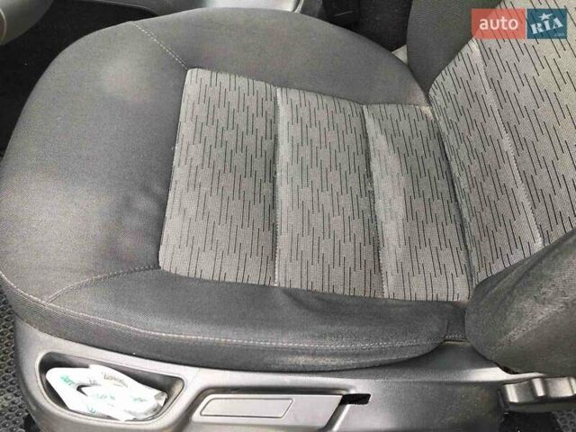 Бежевый Шкода Октавия, объемом двигателя 1.6 л и пробегом 198 тыс. км за 8800 $, фото 17 на Automoto.ua