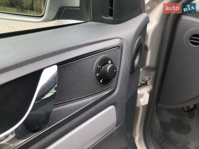 Бежевый Шкода Октавия, объемом двигателя 1.6 л и пробегом 198 тыс. км за 8800 $, фото 20 на Automoto.ua