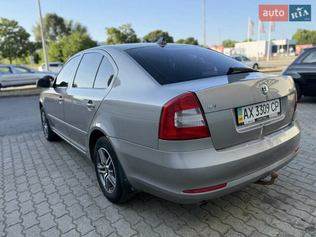 Бежевий Шкода Октавія, об'ємом двигуна 1.6 л та пробігом 277 тис. км за 7000 $, фото 4 на Automoto.ua