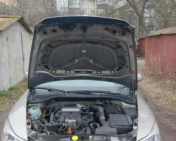 Бежевый Шкода Октавия, объемом двигателя 1.6 л и пробегом 147 тыс. км за 9600 $, фото 21 на Automoto.ua