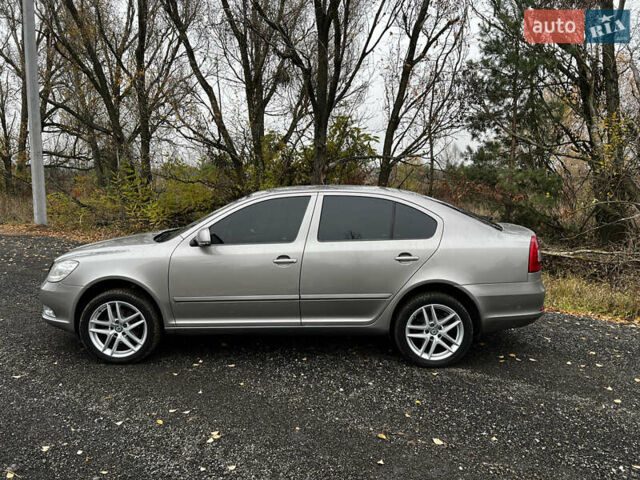 Бежевий Шкода Октавія, об'ємом двигуна 1.8 л та пробігом 187 тис. км за 9500 $, фото 2 на Automoto.ua