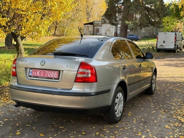 Бежевый Шкода Октавия, объемом двигателя 0 л и пробегом 185 тыс. км за 7300 $, фото 3 на Automoto.ua