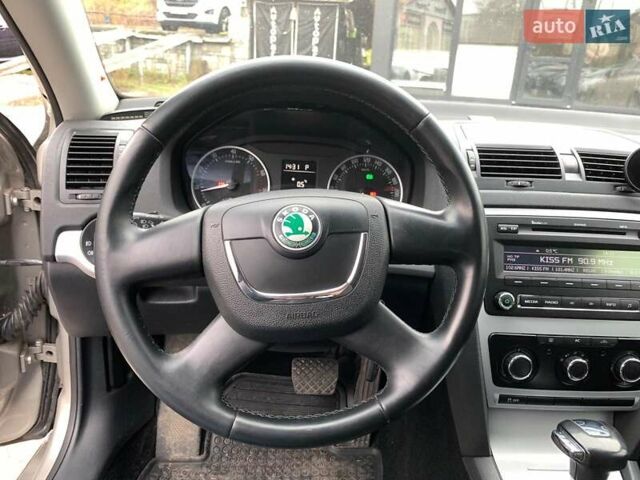 Бежевий Шкода Октавія, об'ємом двигуна 1.8 л та пробігом 217 тис. км за 8990 $, фото 33 на Automoto.ua