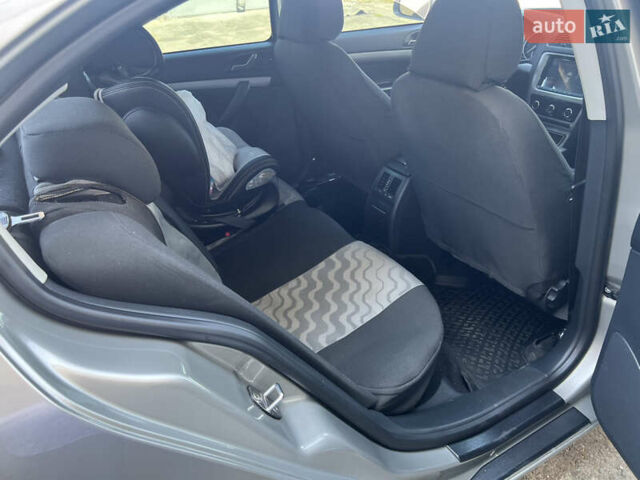 Бежевый Шкода Октавия, объемом двигателя 1.8 л и пробегом 133 тыс. км за 9000 $, фото 9 на Automoto.ua