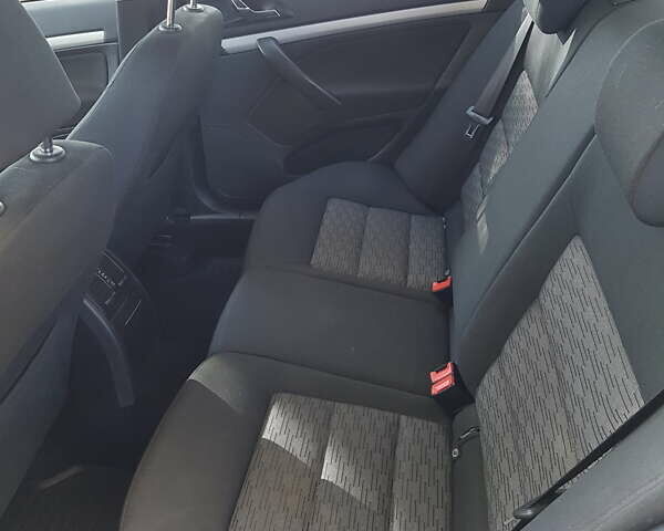 Бежевый Шкода Октавия, объемом двигателя 1.8 л и пробегом 217 тыс. км за 8600 $, фото 4 на Automoto.ua