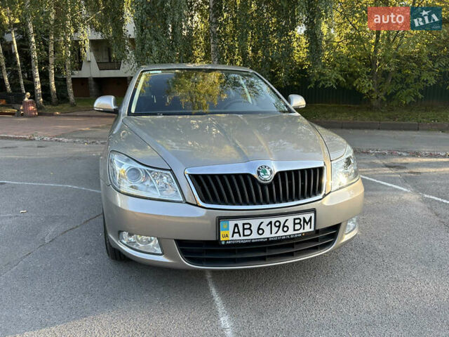 Бежевый Шкода Октавия, объемом двигателя 1.8 л и пробегом 40 тыс. км за 11900 $, фото 11 на Automoto.ua