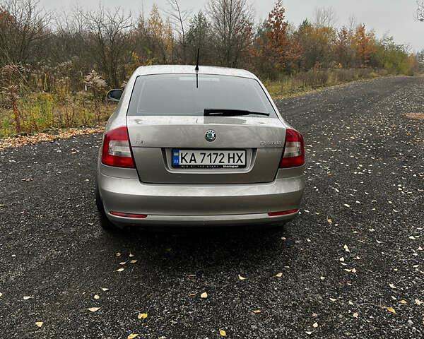 Бежевий Шкода Октавія, об'ємом двигуна 1.8 л та пробігом 187 тис. км за 9500 $, фото 5 на Automoto.ua